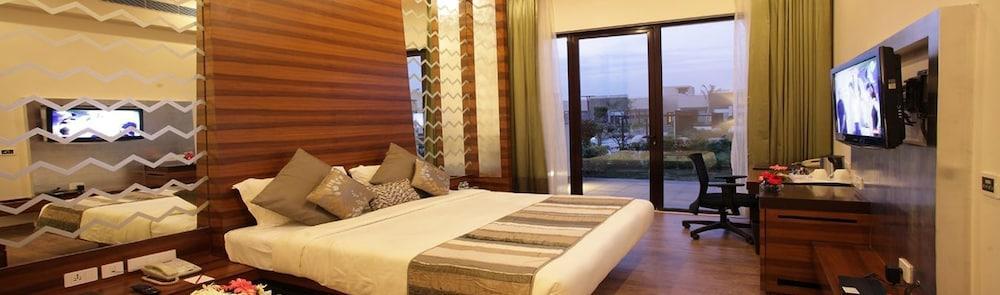 Oodles Hotel New Delhi Eksteriør bilde